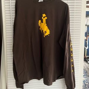 Wyoming Cowboys Ling Sleeve T-Shirt